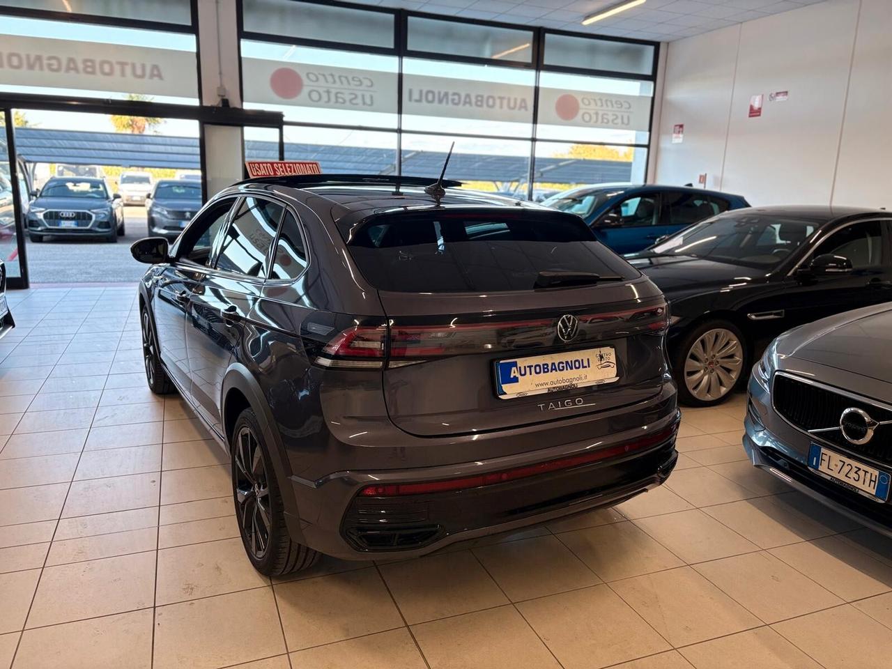 Volkswagen Taigo R-LINE Plus 1.5 TSI ACT DSG UNICO PR.