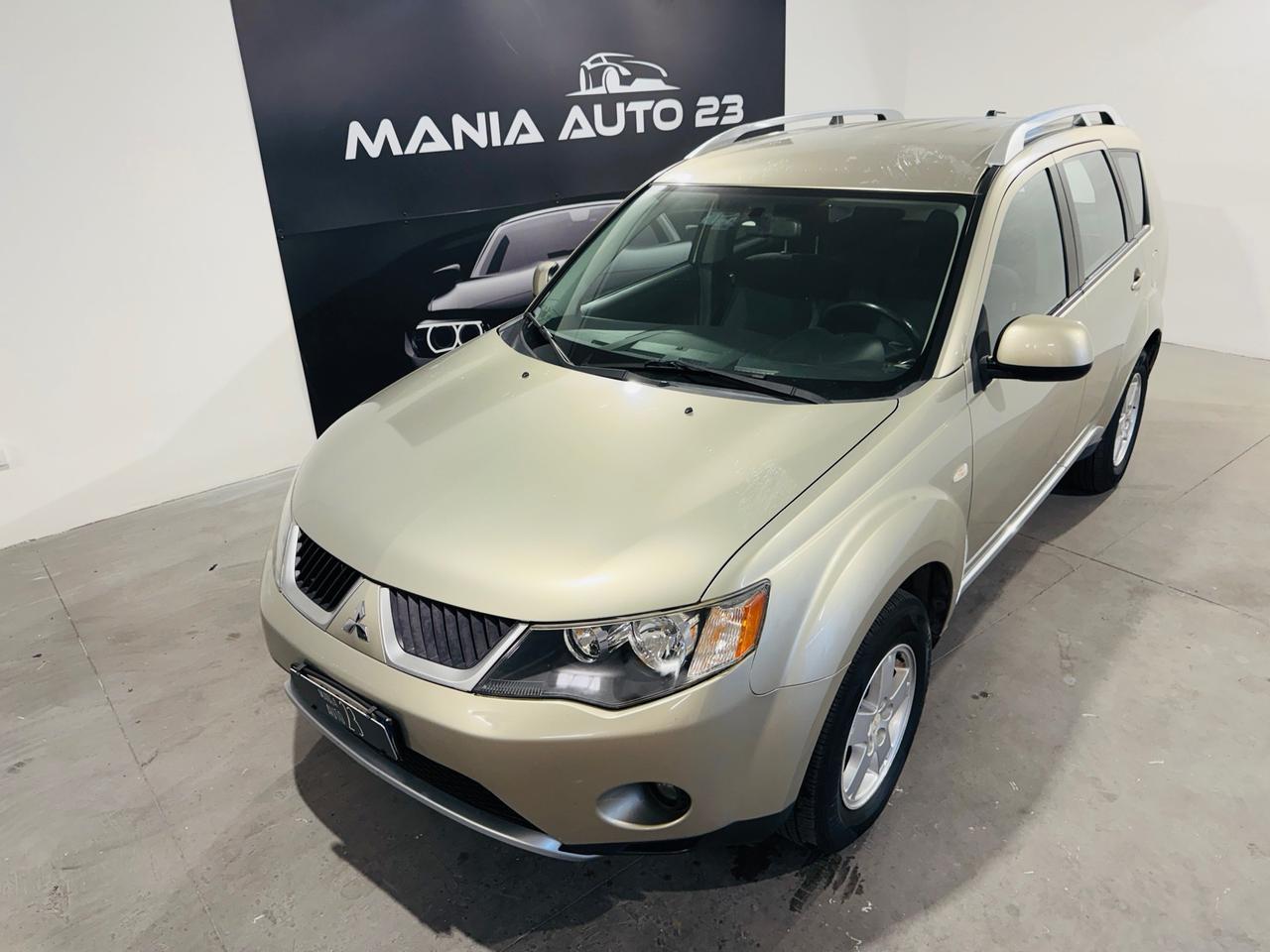 Mitsubishi Outlander 2.0 DI-D Intense DPF