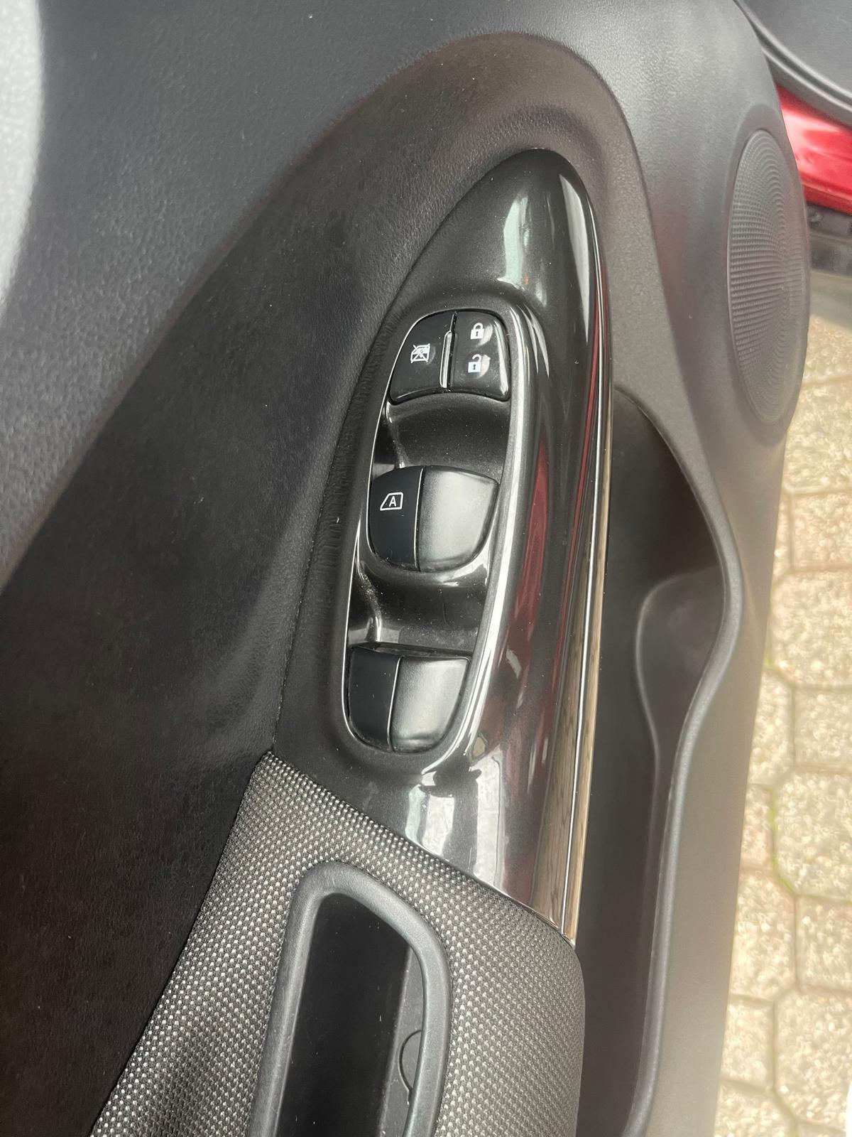 Nissan Juke 1.5 dCi Tekna 75000 KM