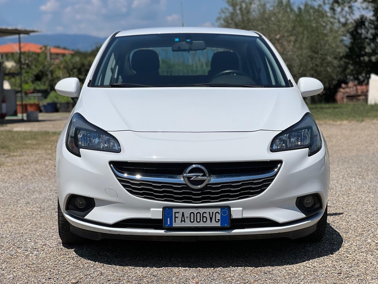 Opel Corsa 1.2 Benzina-Gpl