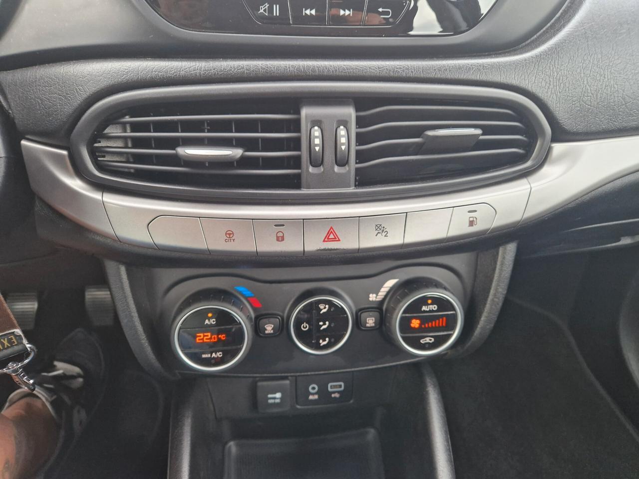 Fiat Tipo 1.4 T-Jet 120CV GPL SW Lounge