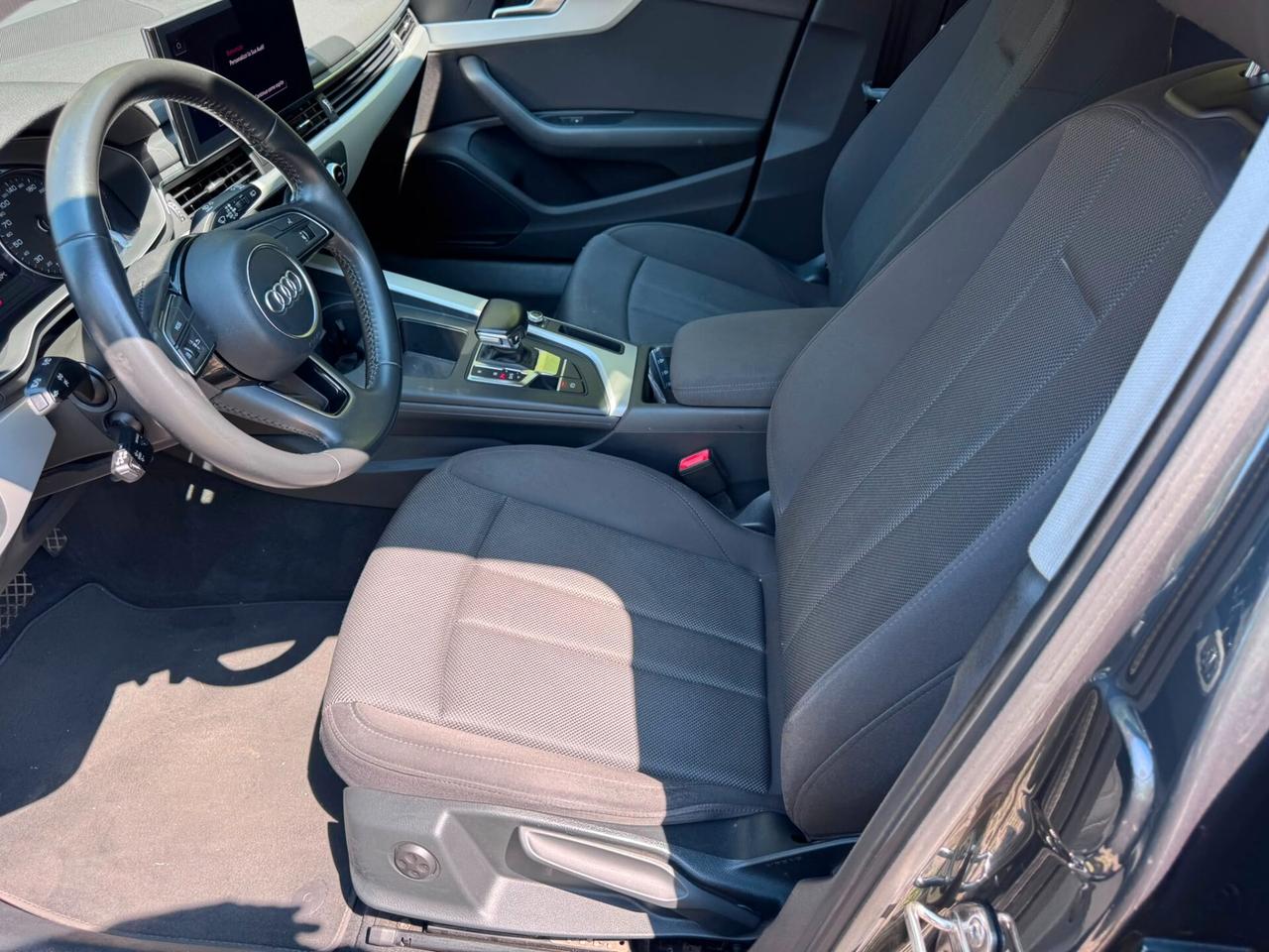 Audi A4 Avant 30 TDI/136 CV S tronic Business Advanced*EURO6