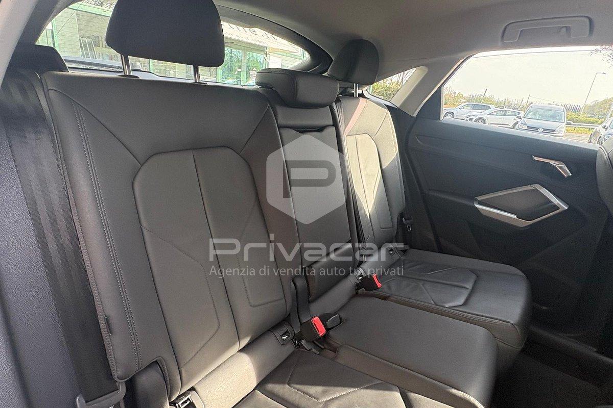 AUDI Q3 SPB 35 TDI Business Plus