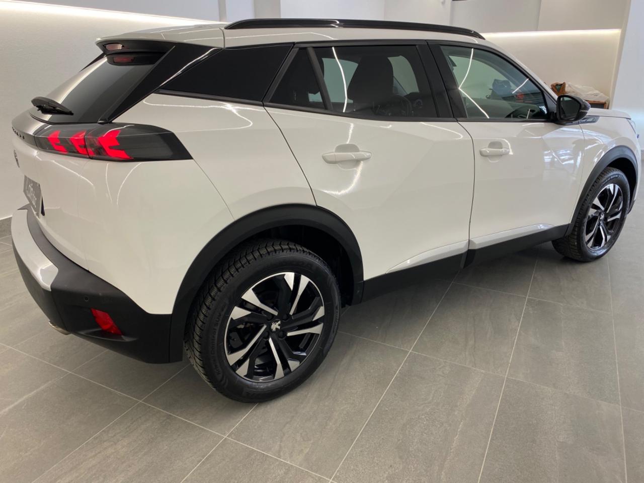 Peugeot 2008 BlueHDi 130 S&S EAT8 Allure