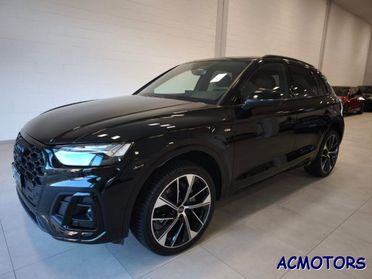 AUDI Q5 40 TDI 204 CV quattro S tronic Identity Black