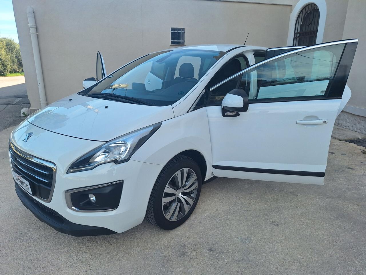 Peugeot 3008 1.6 HDi 115CV NAVI 2015