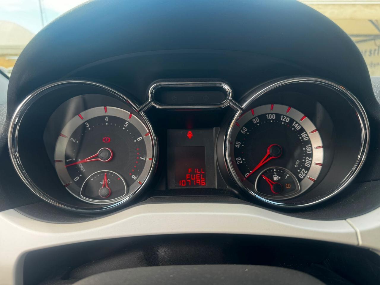 Opel Adam 1.2 70 CV Glam