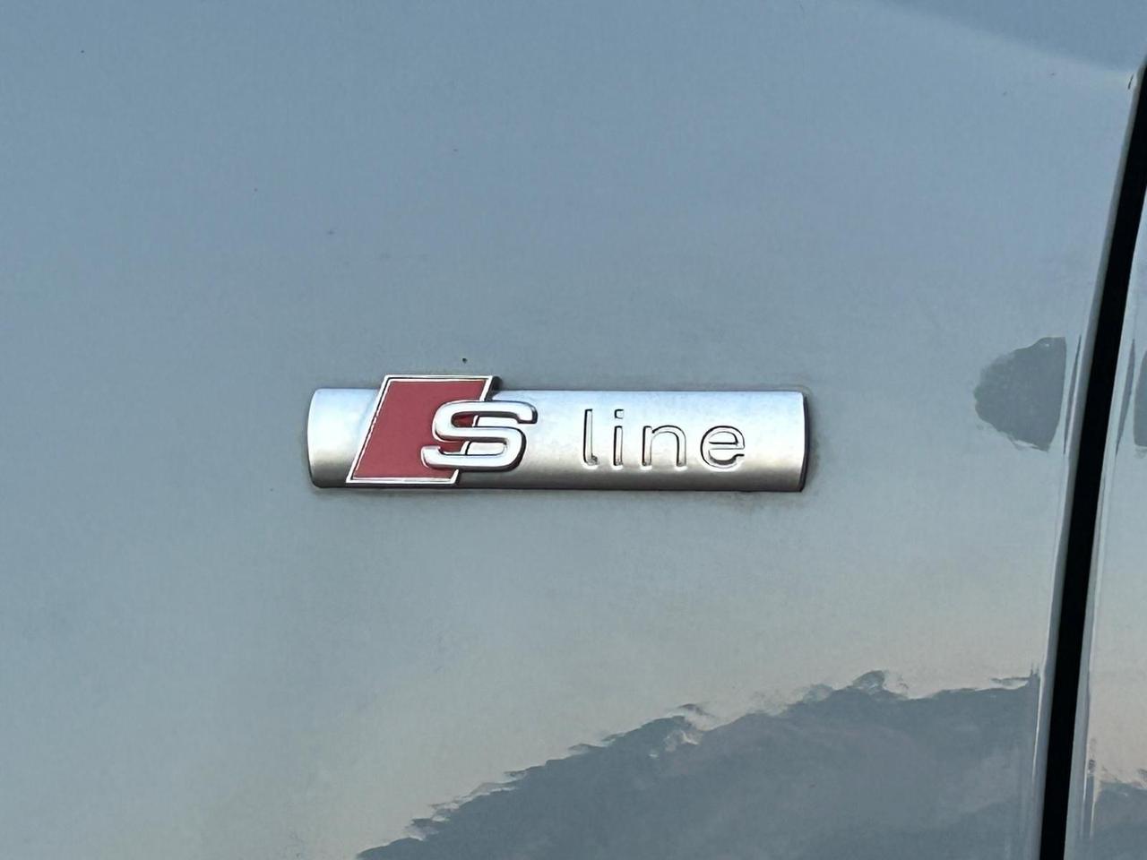 Audi Q2 30 TDI S tronic line Edition