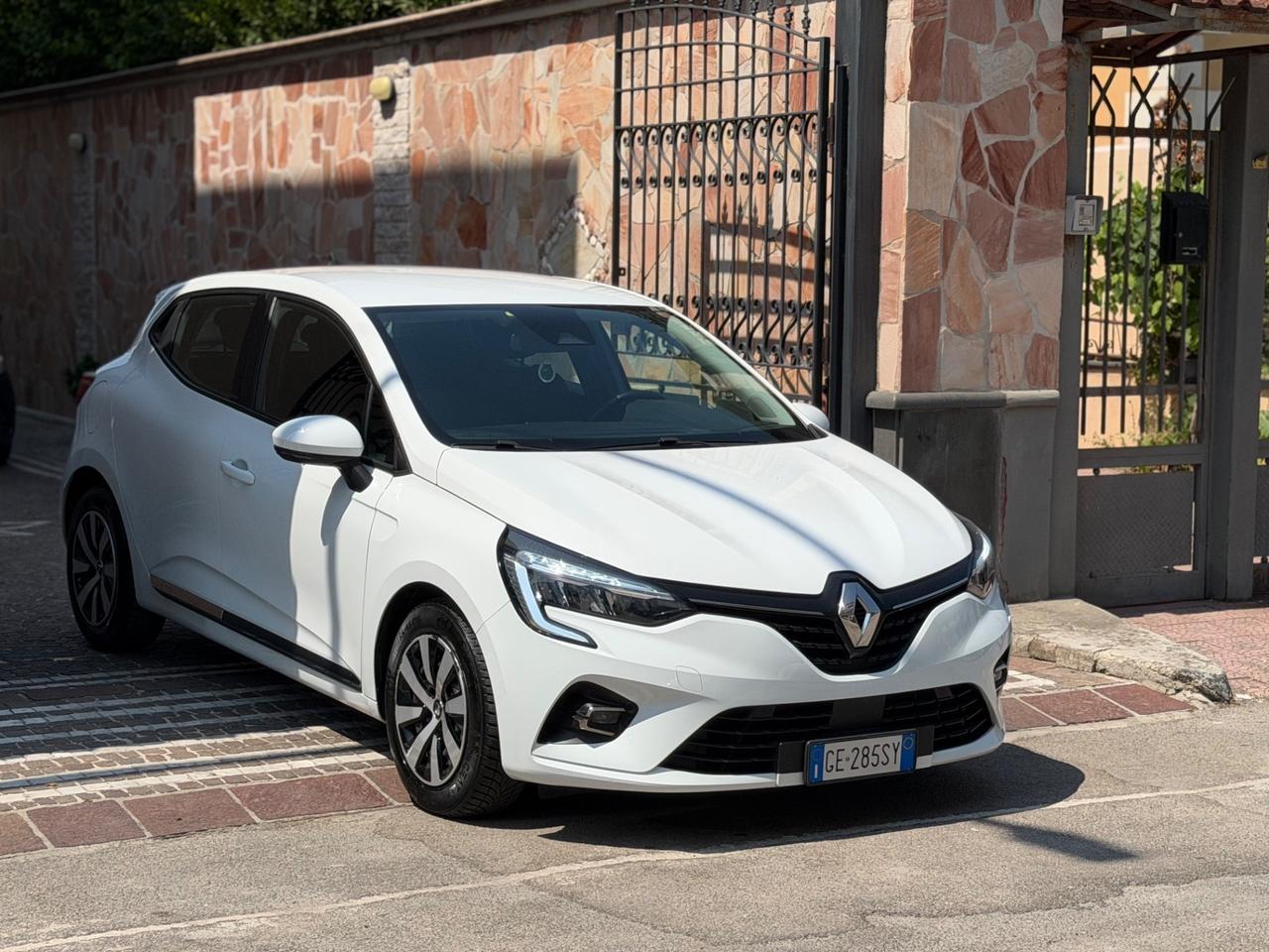 Renault Clio Full Hybrid E-Tech 140 CV 5 porte R.S. Line