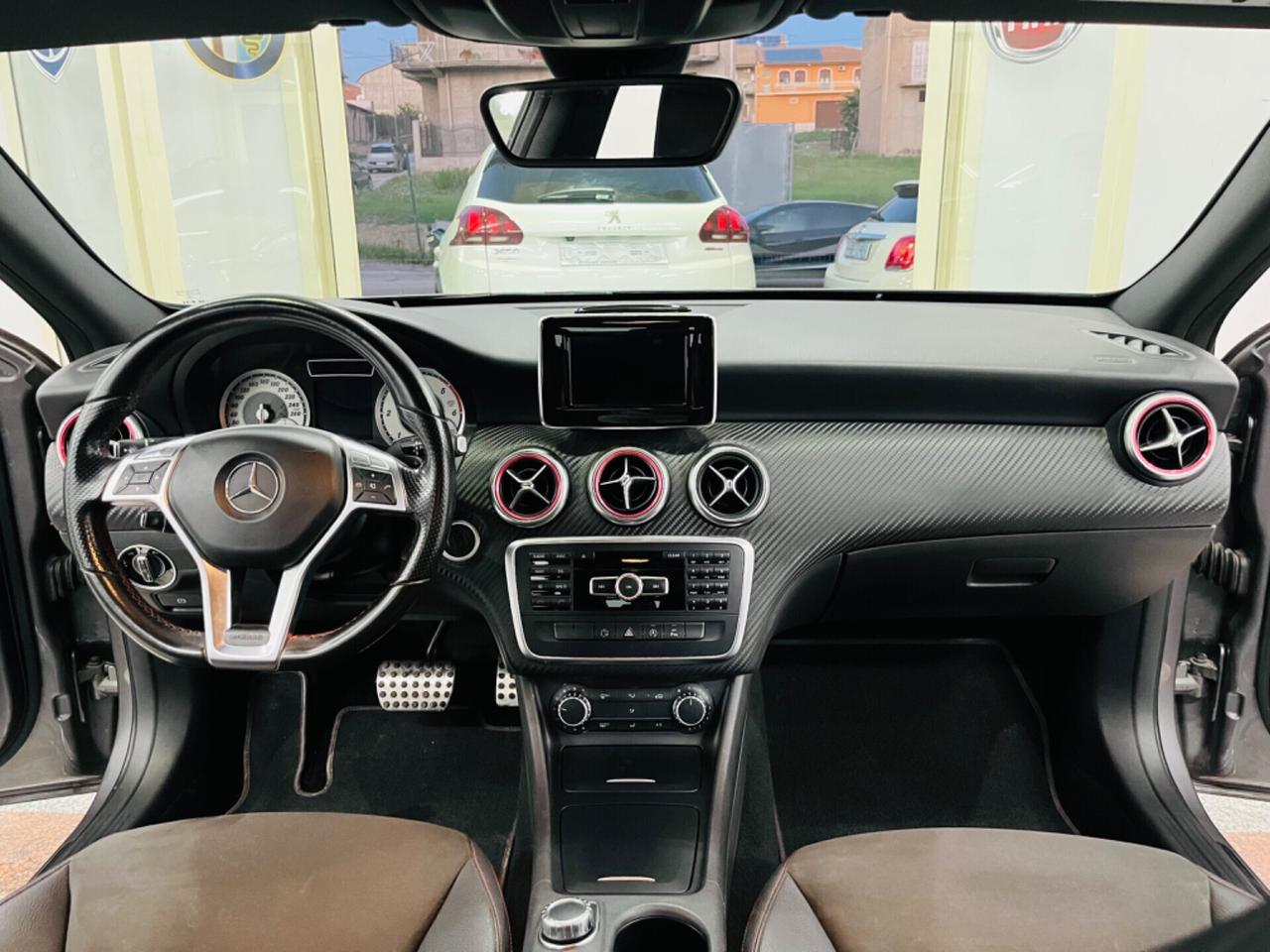 Mercedes-benz classe A 180d AMG 109cv anno 2015 Automatic
