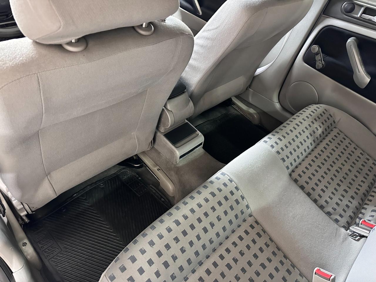 Volkswagen Passat 1.9 TDI 115cv UNICO PROP. - PERF