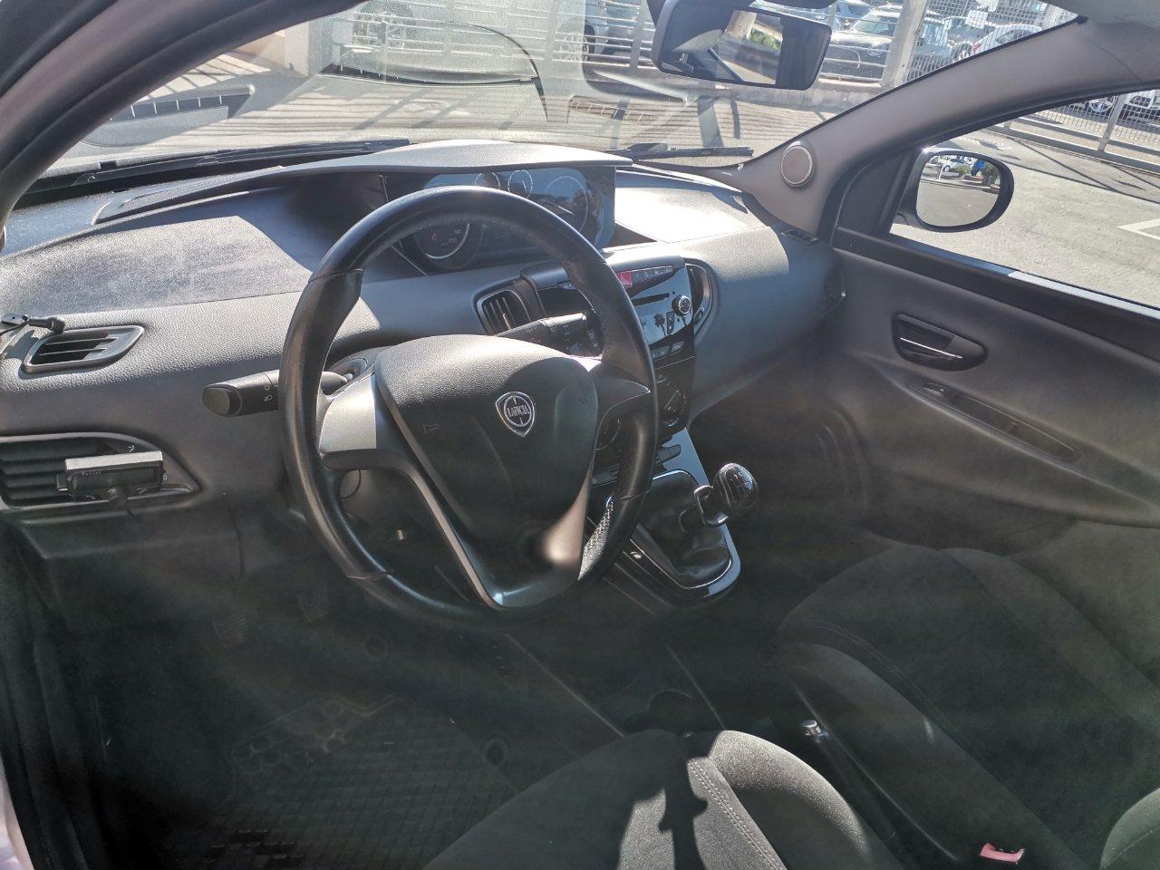 Lancia Ypsilon 5 Porte Ypsilon 1.2 8v Gold s&s 69cv