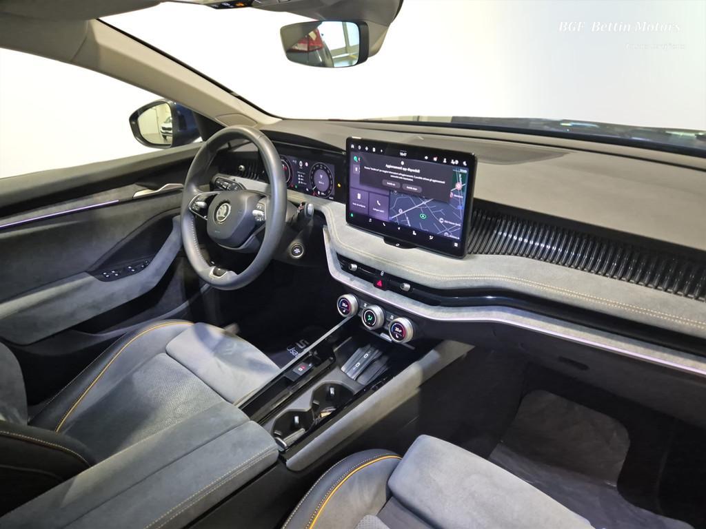 Skoda Superb Wagon 2.0 tdi Style 150cv dsg