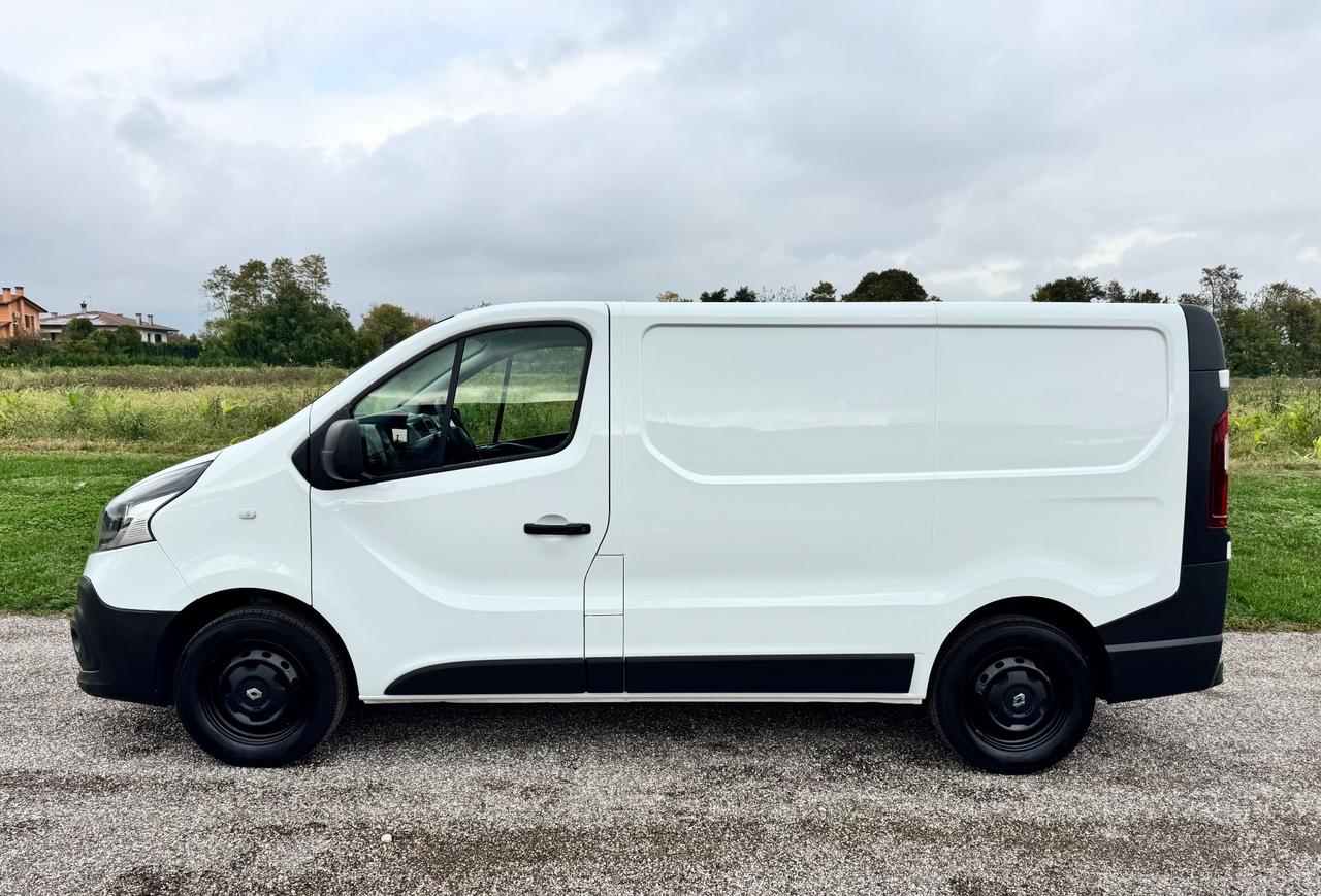 RENAULT TRAFIC 1.6 DCI 95 cv FURGONE VAN AUTOCARRO