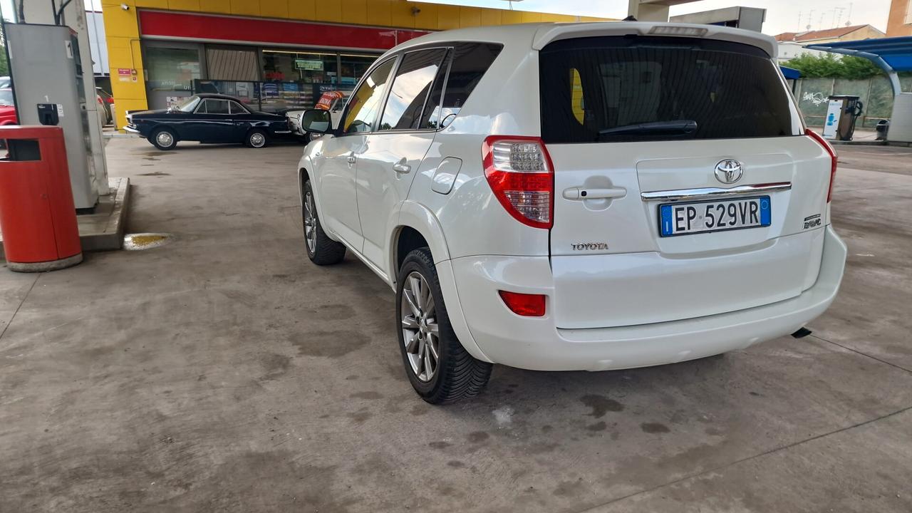 Toyota RAV 4 RAV4 Crossover 2.2 D-Cat A/T 150 CV Style