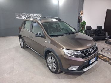 Dacia Sandero Stepway 1.5 Blue dCi 95 CV Comfort