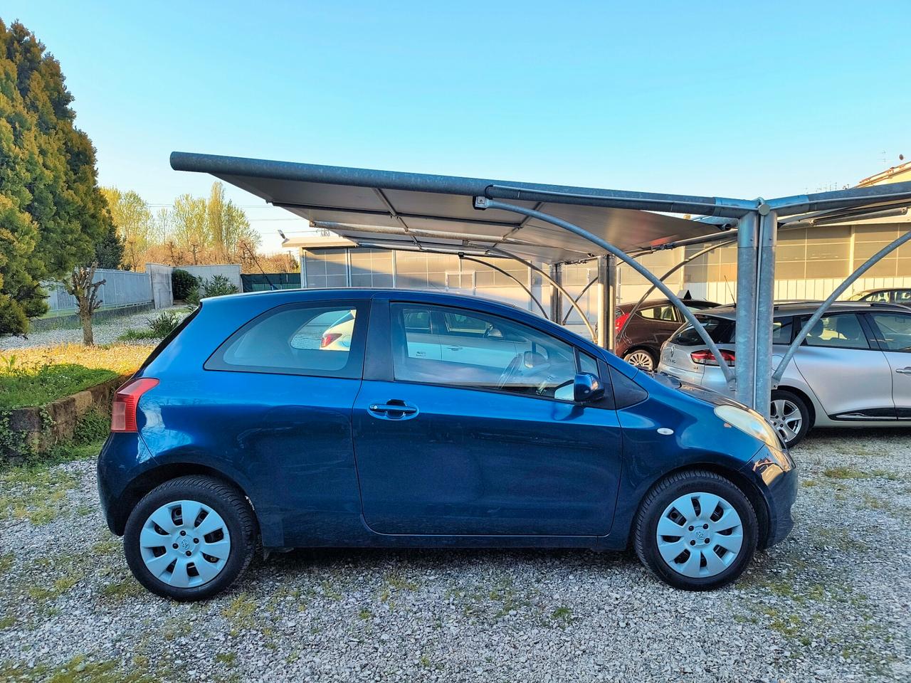 Toyota Yaris 1.0 3p Benzina
