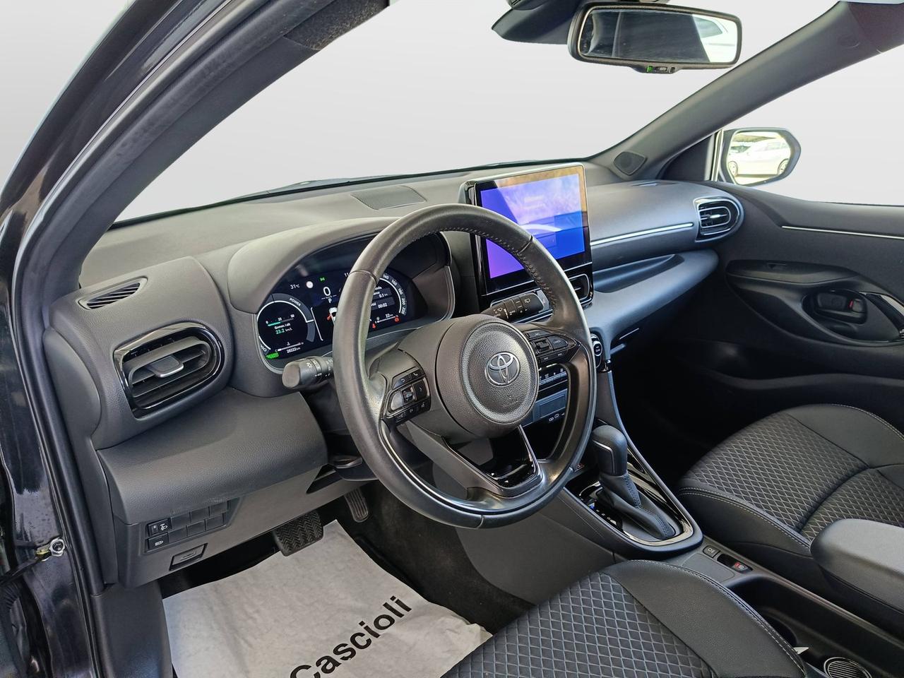 TOYOTA Yaris - MC '24