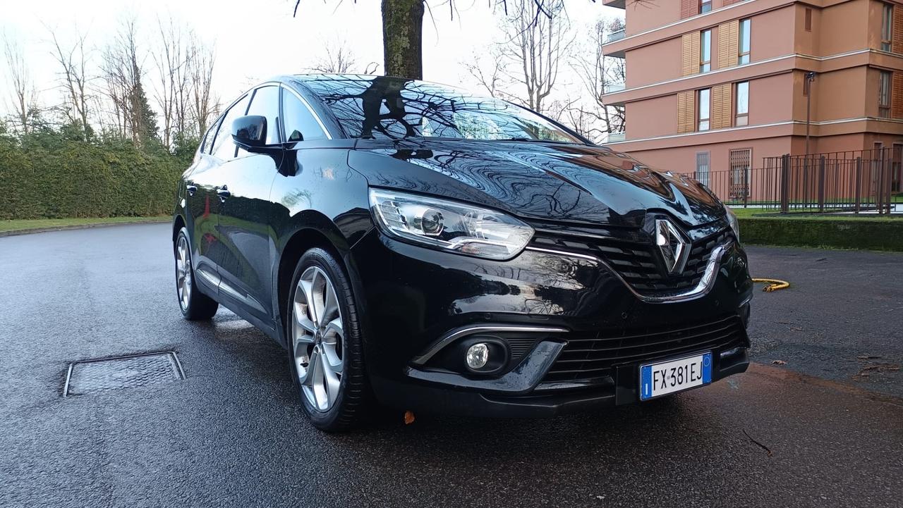 Renault Grand Scenic Blue dCi 120 CV Sport Edition