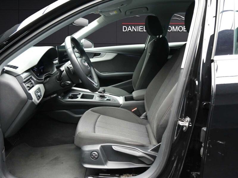 AUDI A4 5ª serie A4 Avant 30 TDI/136 CV S tron...