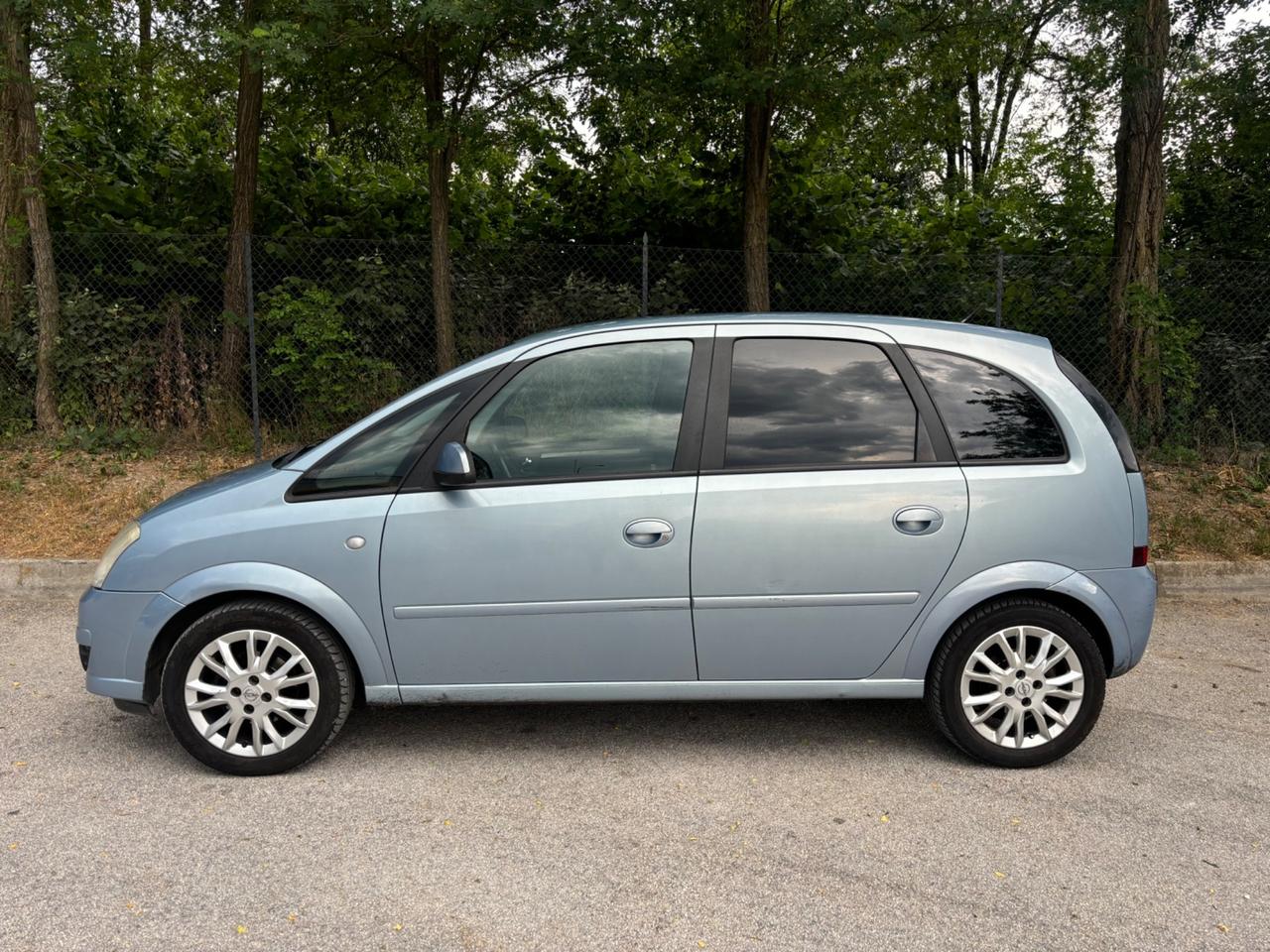 Opel Meriva 1.4 COSMO GPL