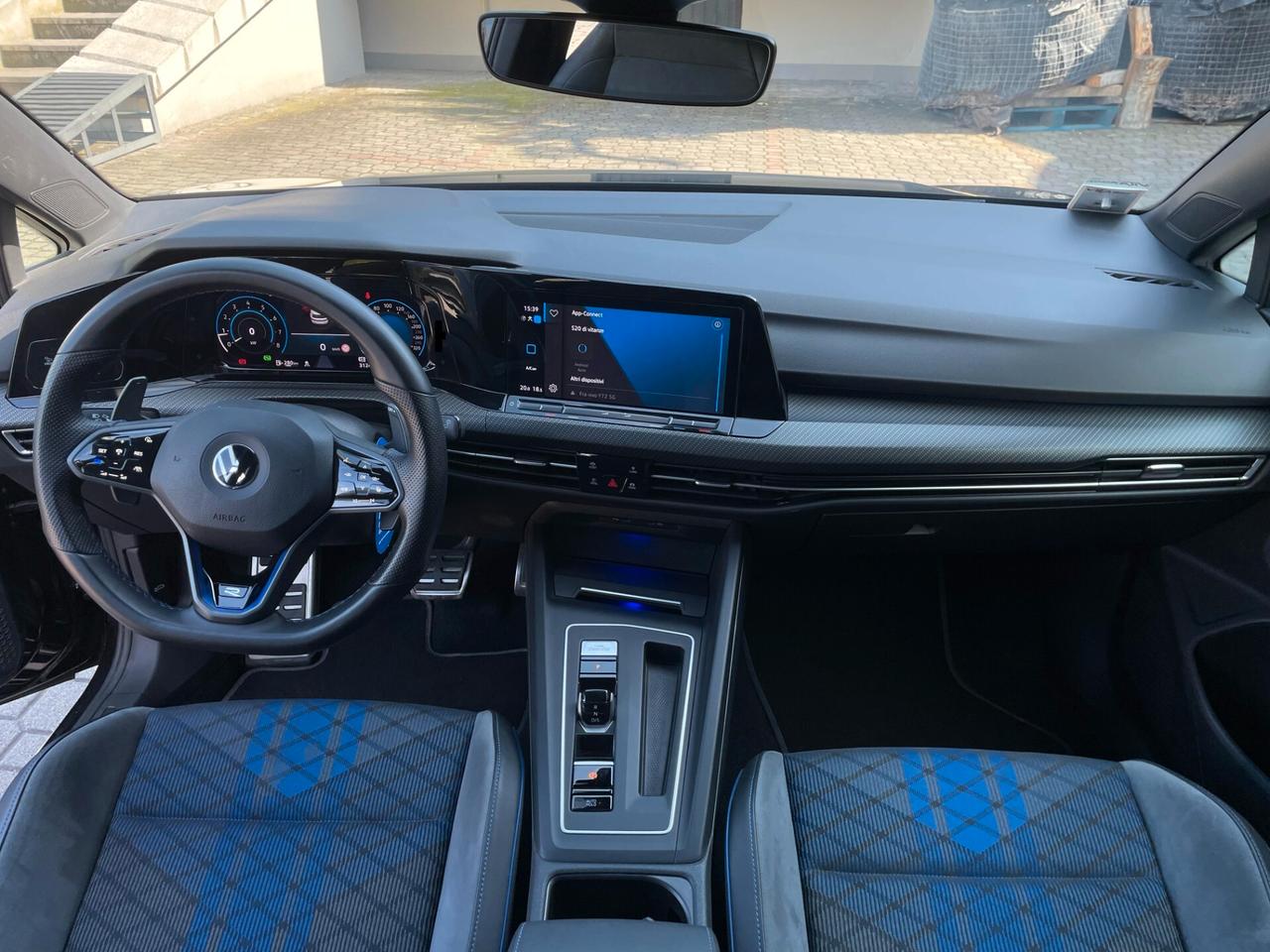 Volkswagen Golf 8ª serie R 2.0 tsi 4motion 320cv dsg