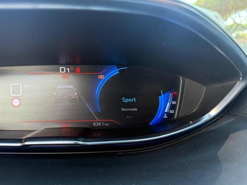 Peugeot 5008 BlueHDi 130 EAT8 S&S GT Pack IVA ESPOSTA