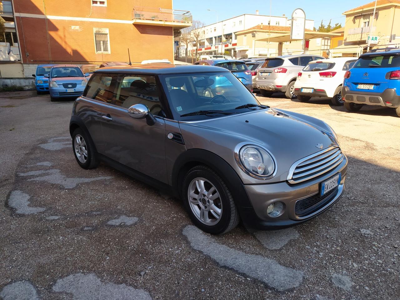 Mini 1.6 16V One (55kW) Neopatentati