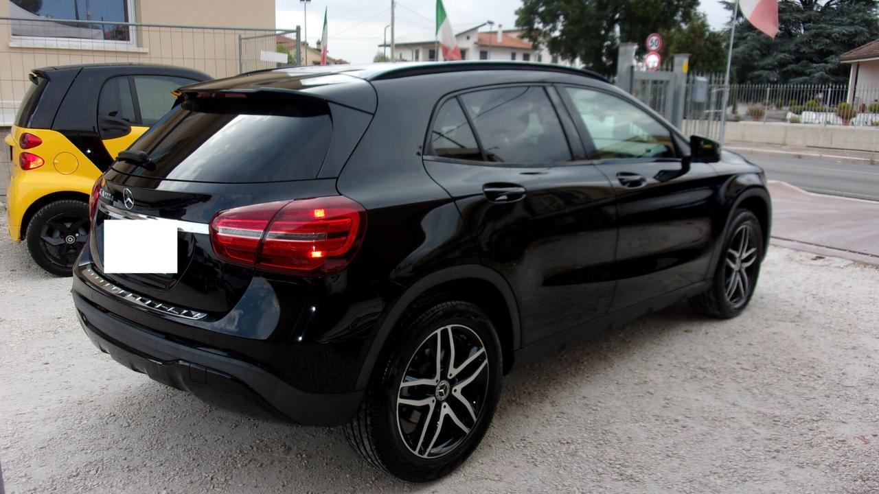 Mercedes-benz GLA 200 GLA 200 d Automatic Premium