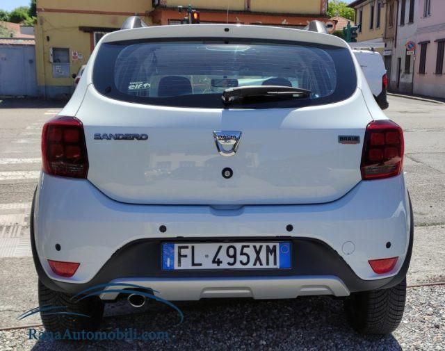 DACIA Sandero TCe 90CV SerieSpeciale Brave Navy