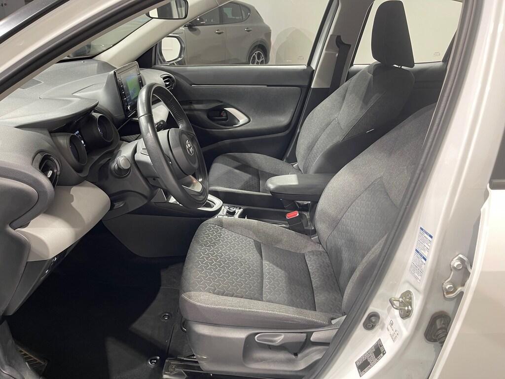 Toyota Yaris Cross Yaris Cross 1.5h Dynamic Business awd-i 116cv e-cvt