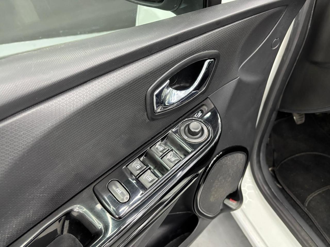 Renault Clio 1.5 dCi 8V 90CV Start&Stop 5 porte Energy