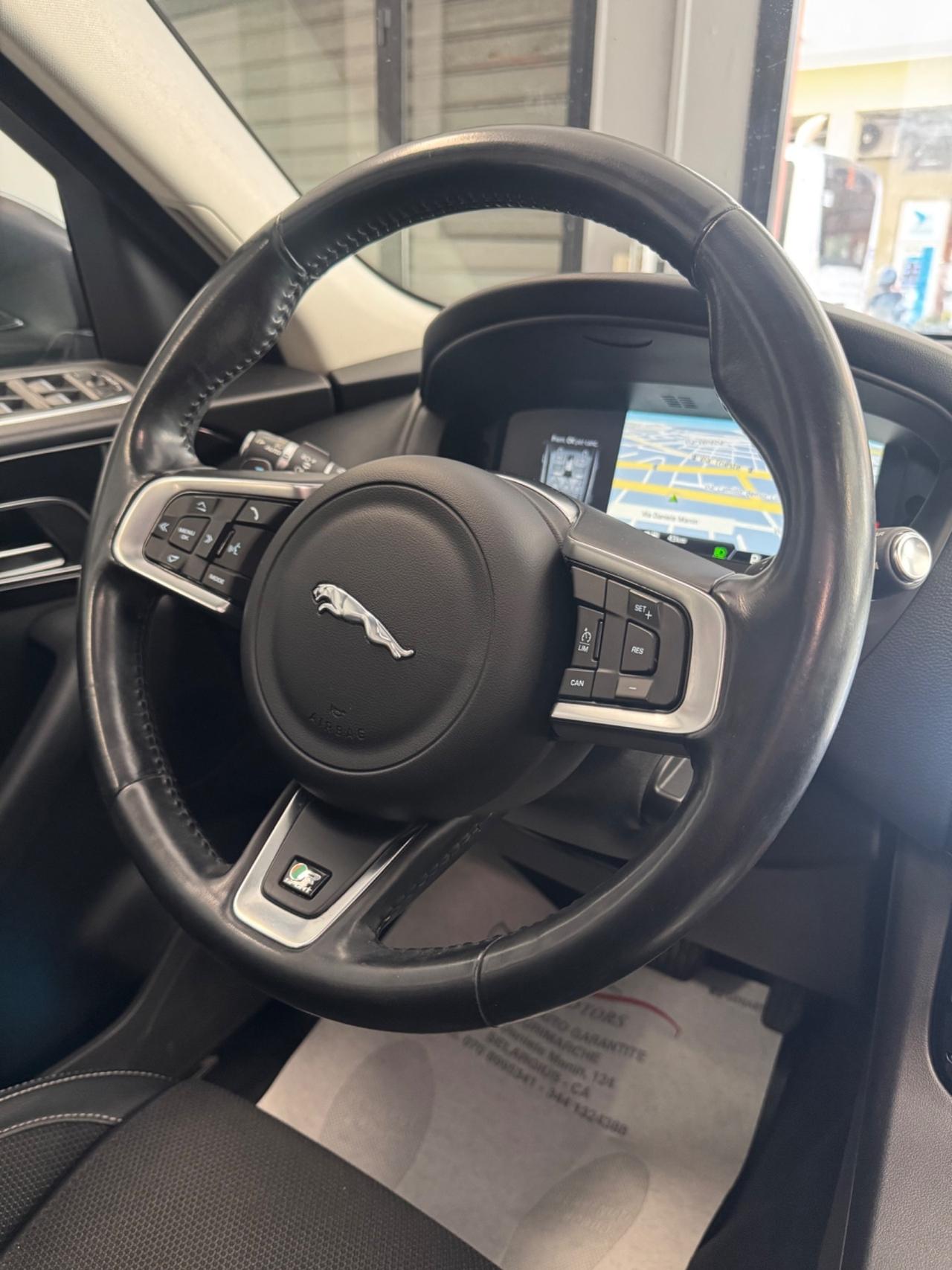 Jaguar F-Pace 2.0 D 180 CV R-Sport Tetto Apribile