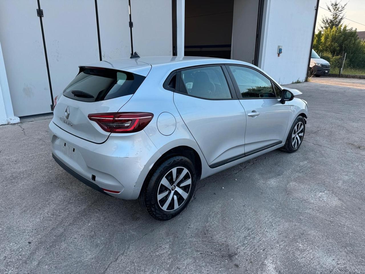 Renault Clio 1.0 sce Intens 65cv my21 - INCIDENTATA