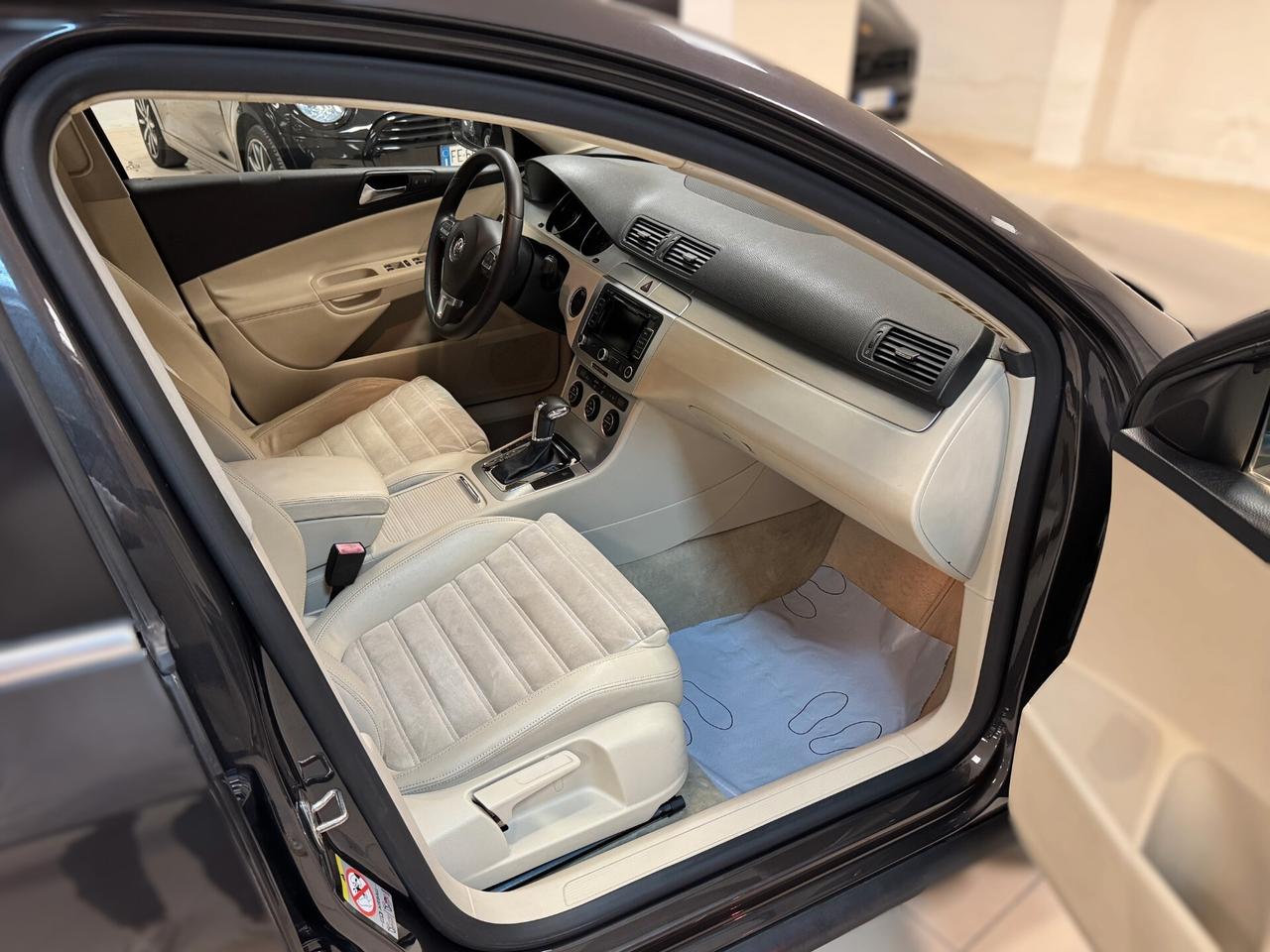 Volkswagen Passat 2.0 16V TDI Var. DSG Highline