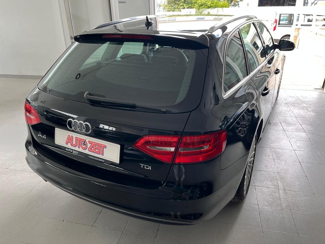 Audi A4 2.0 TDI 120 CV S-Line
