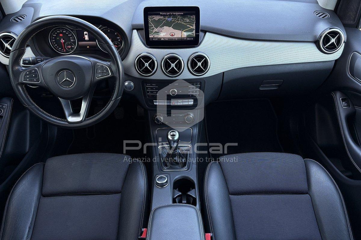 MERCEDES B 180 d Sport
