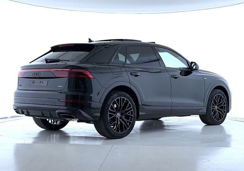 Audi Q8 TDI 210kW quattro tip. S Line Edition * 4 RUOTE STERZANTI *
