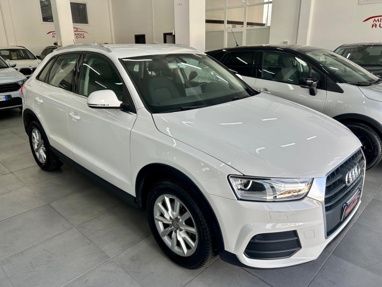 Audi Q3 2.0 TDI 120 CV Sport FINANZIABILE