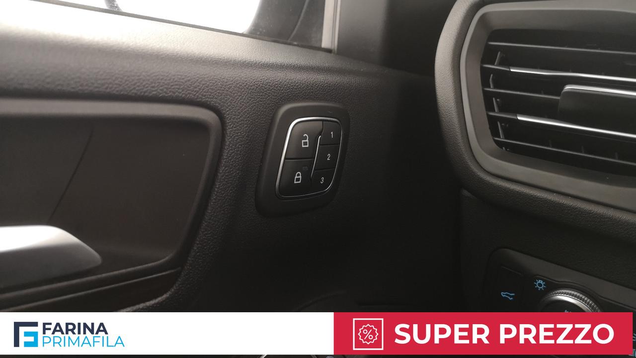 FORD Kuga III 2020 - Kuga 2.5 full hybrid Vignale awd 190cv e-shi