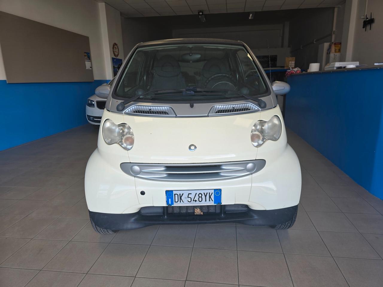 Smart ForTwo 1000 45 kW coupé pure