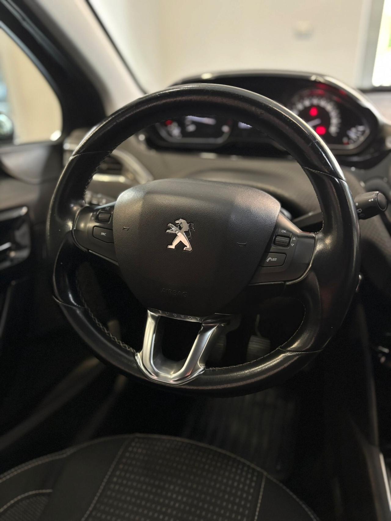 Peugeot 208 1.5 BlueHDi 75 5 porte Allure
