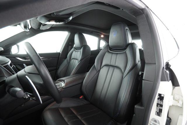 MASERATI Levante Levante 330 CV MHEV AWD GT