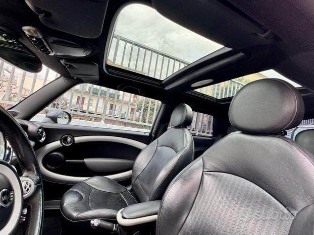 MINI Cooper S 1.6 16V Cooper S