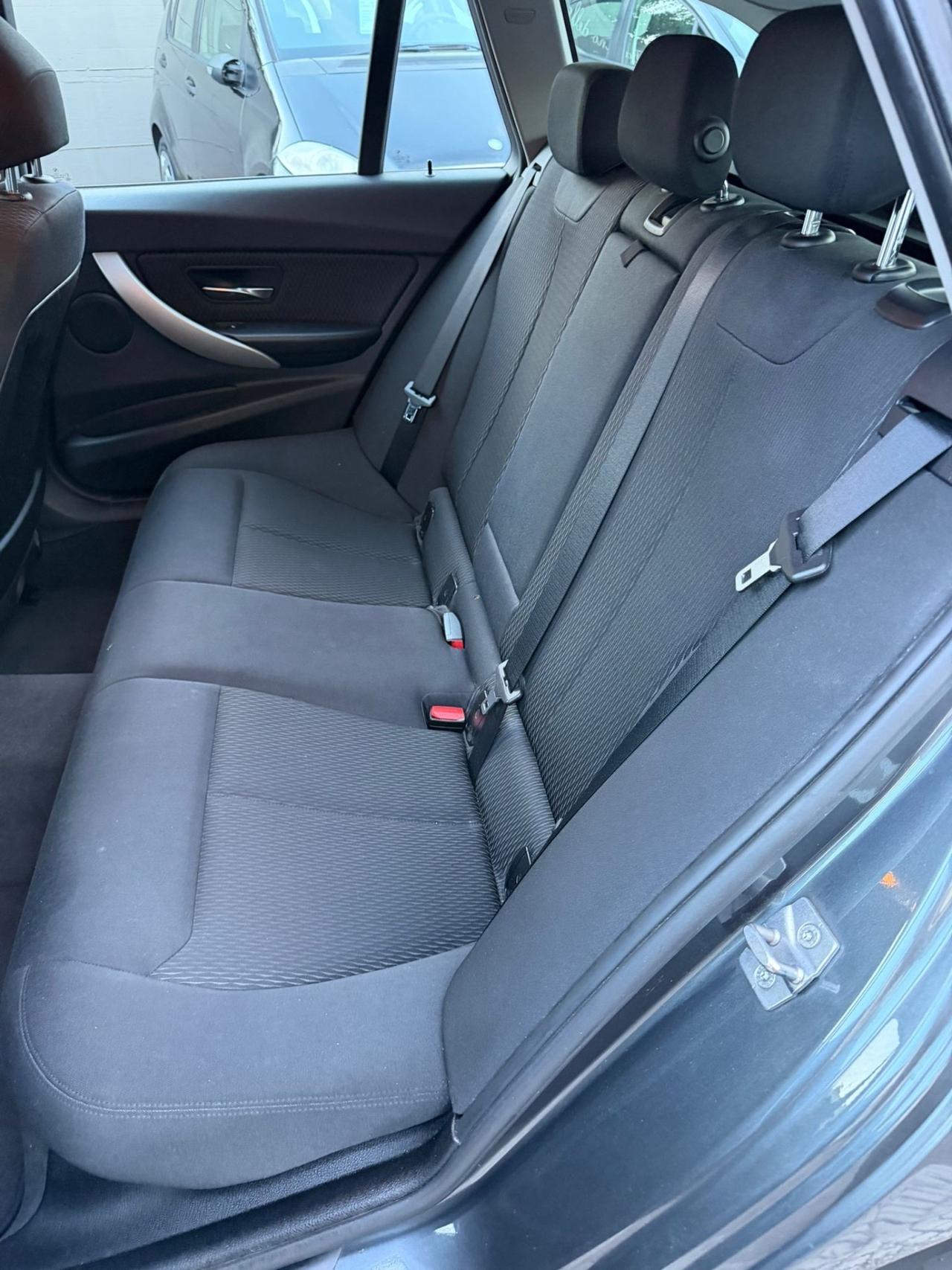 Bmw 318 318d Touring Luxury
