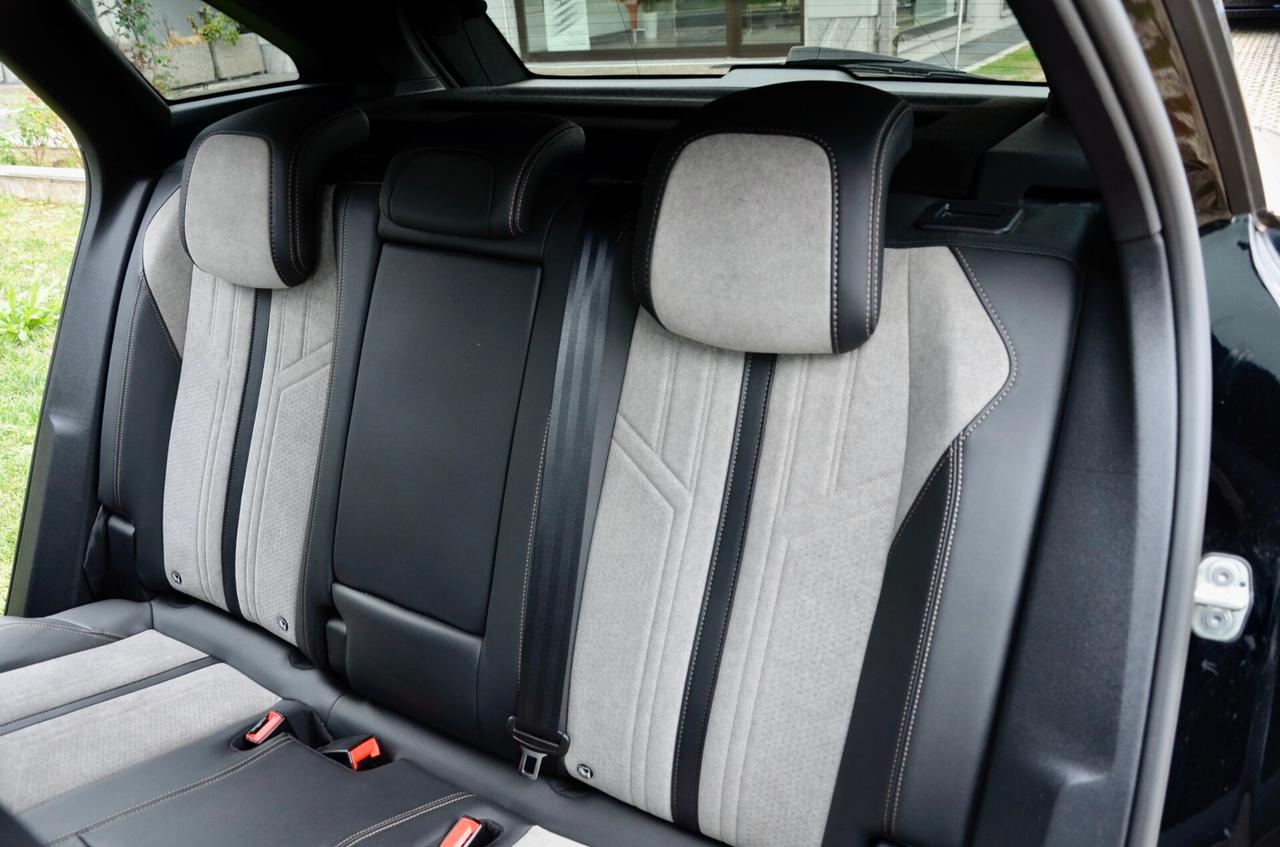 PEUGEOT 3008 1.6 HYBRID4 PLUG IN PHEV GT LINE 300cv AUTO, UFF ITALIANA, EURO 6D, FARI LED, NAVI, RETROCAMERA, PERMUTE