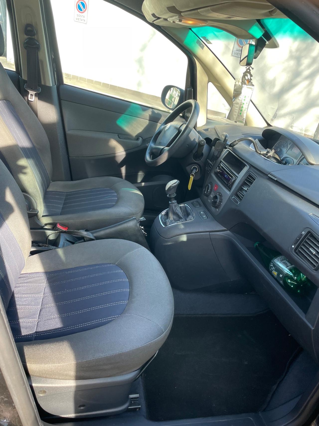 Lancia MUSA 1.4 benzina anno 2011 pronta al uso