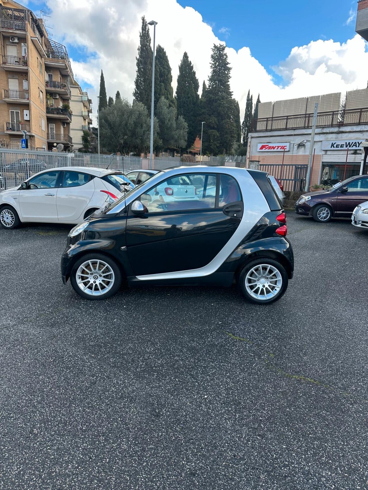 Smart 451 (MOTORE E FRIZIONE NUOVI CON FATTURA)