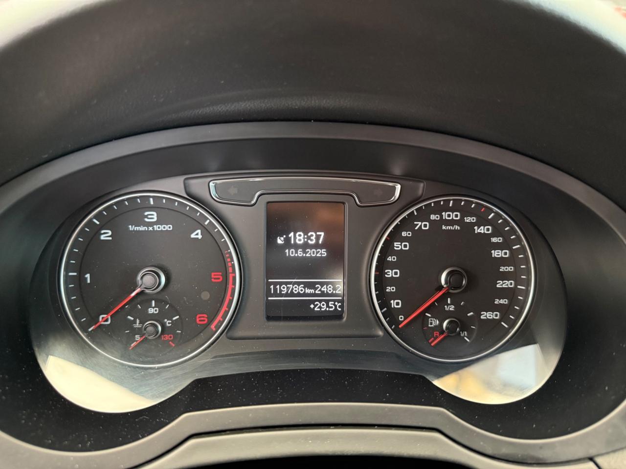 Audi Q3 2.0 TDI 150 CV quattro S tronic Sport