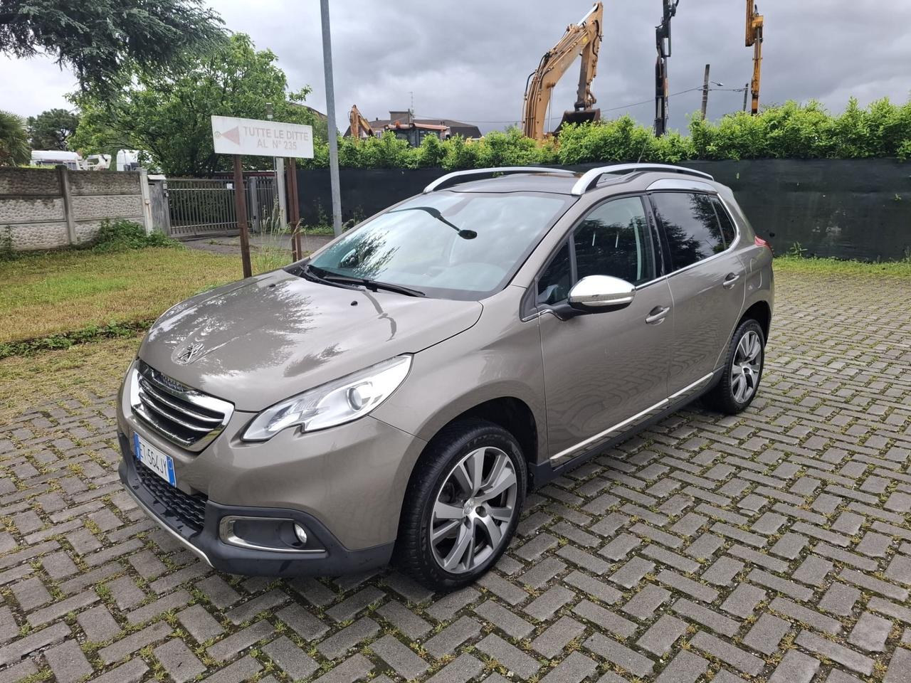 Peugeot 2008 1.6 e-HDi 115 CV Stop&Start Allure